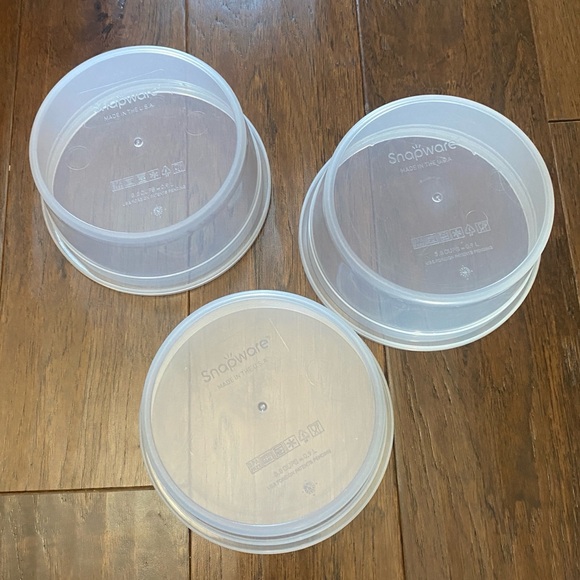 EUC Round Snapware  5 pieces - Picture 8 of 8